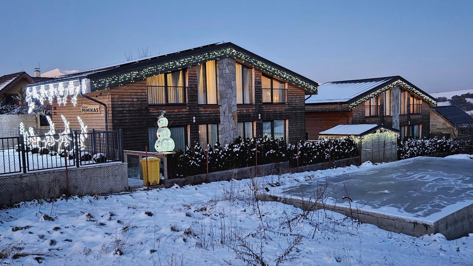 Apartments Pemikas II Liptovský Mikuláš 外观 照片
